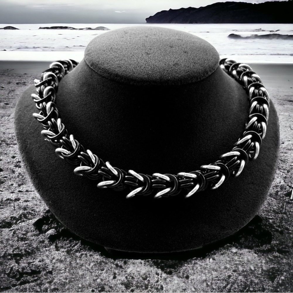 Gothic Handmade maille bizantine style link chain choker necklace